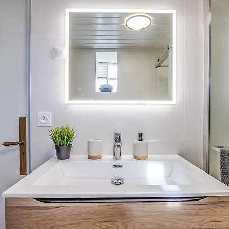 Ty Lez By Interhome Plouguerneau